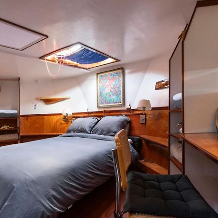 Anna Houseboat Otel Amsterdam Dış mekan fotoğraf